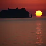 Ξενοδοχείο με διαμερίσματα The Wave